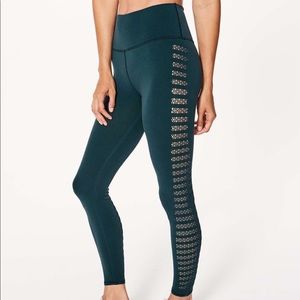 Lululemon 7/8 Warp Knit Leggings